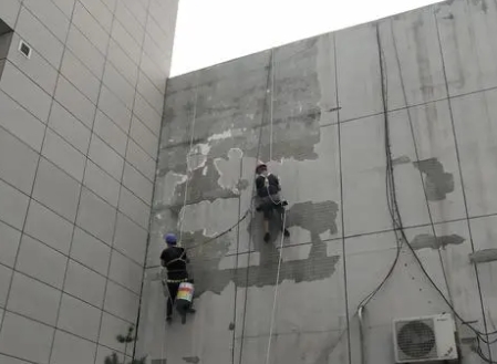 晋城楼顶漏水维修公司分享下晋城外墙防水的注意事项